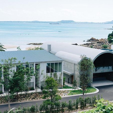 Colorit Goto Islands Hotel Bagian luar foto